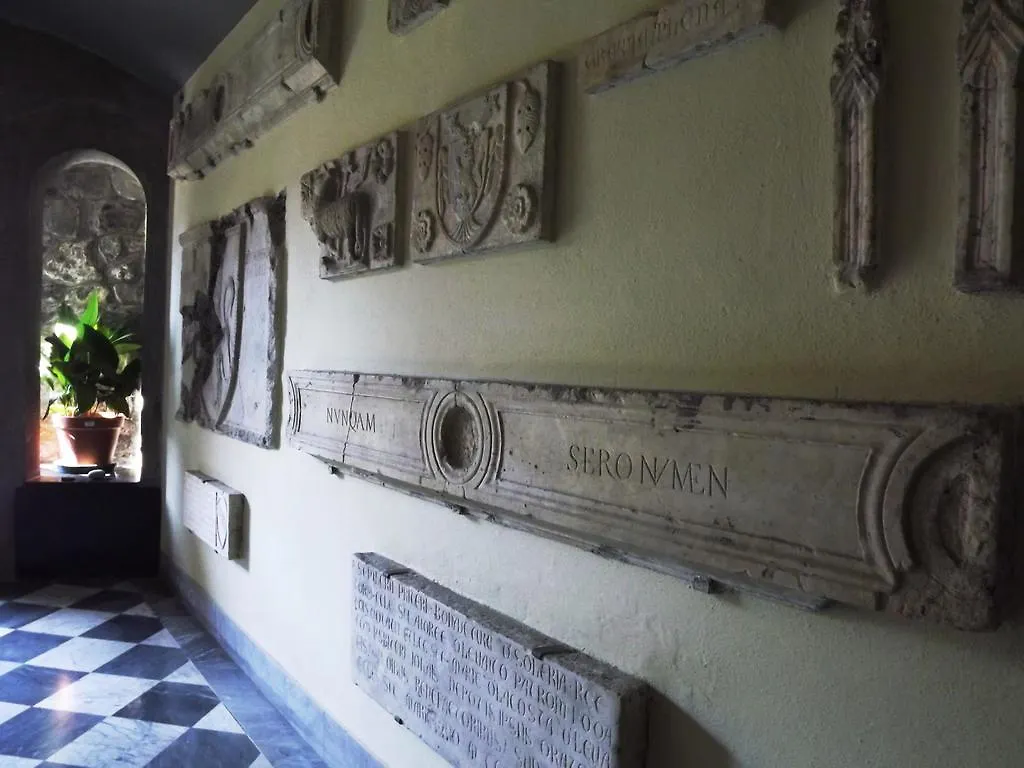 Palazzo Da Passano Bed & Breakfast Levanto Italy