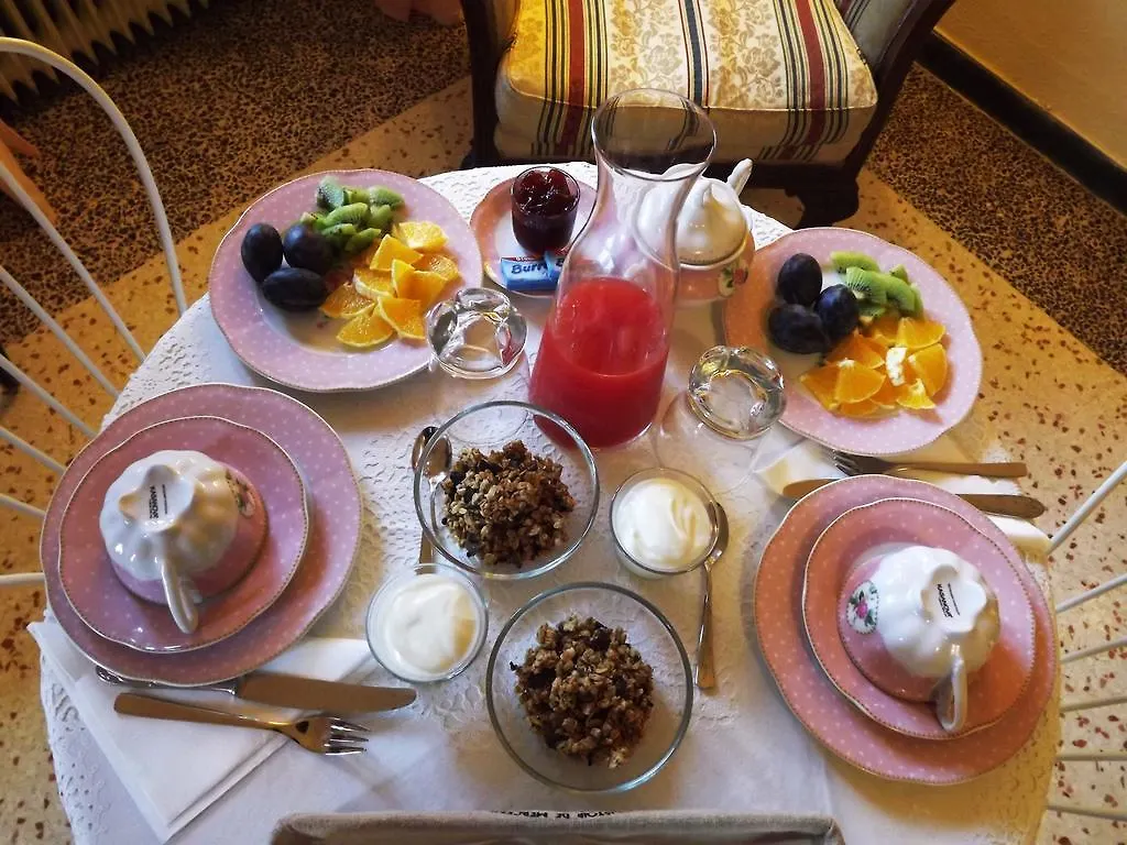 Palazzo Da Passano Bed & Breakfast Levanto Italy